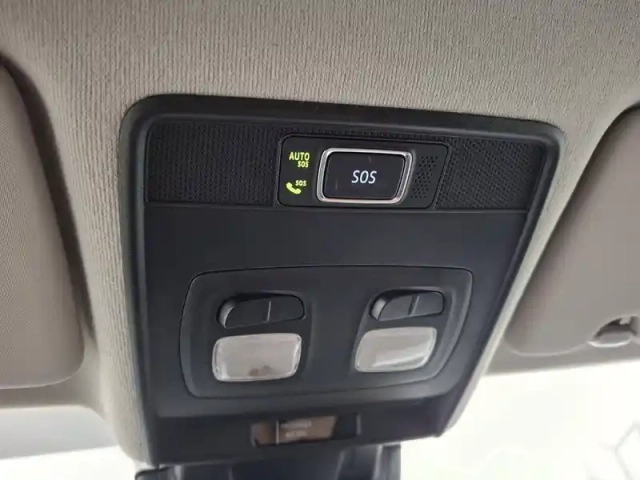 Renault Clio sce 65 — photo 141