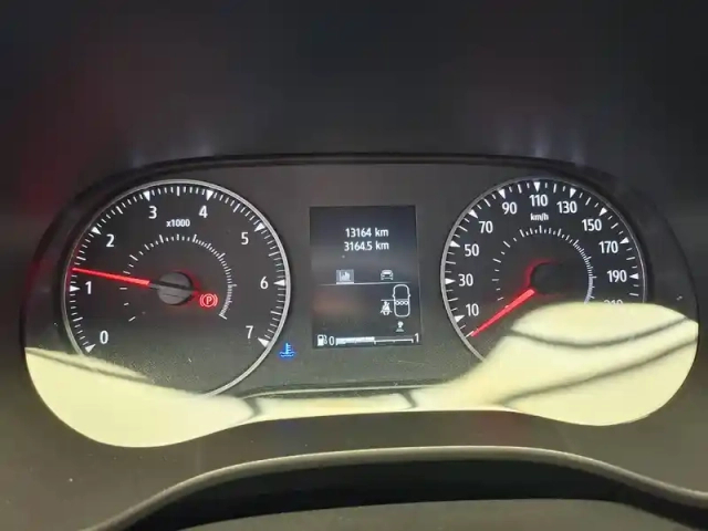 Dacia Sandero eco-g 100 — photo 32