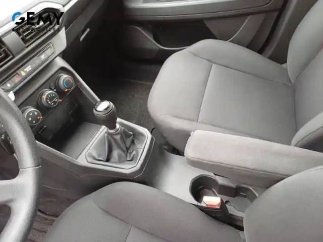 Dacia Sandero sce 65 — photo 12