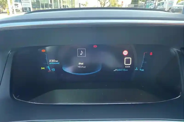 Peugeot 208 bluehdi 100 s&amp;s bvm6 — photo 18