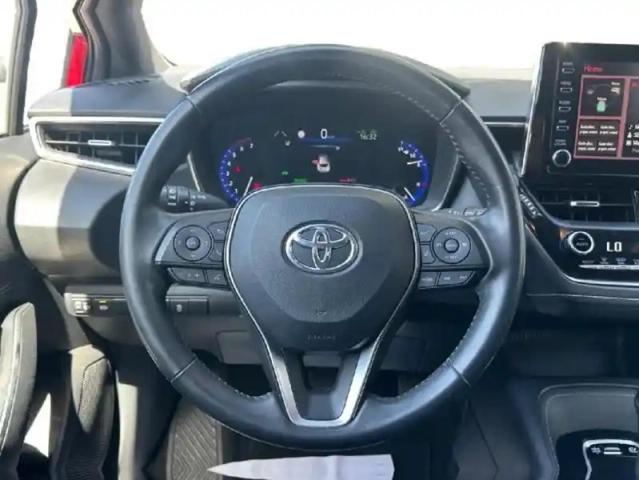 Toyota Corolla 122h design — photo 12