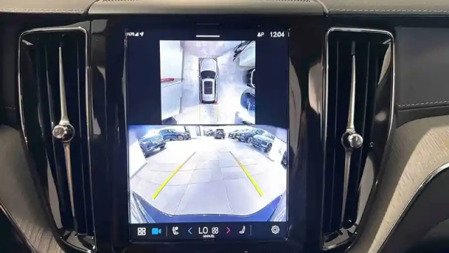 Volvo Xc60 t6 awd hybride rechargeable 253 ch+145 ch geartronic 8 — photo 22