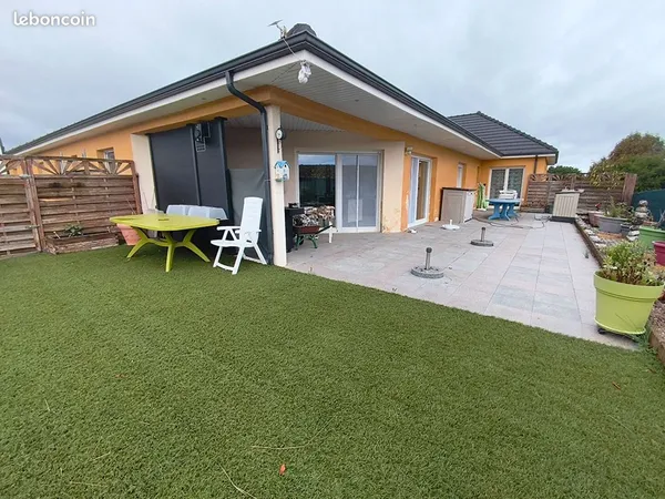Maison de village 5 pièces 250 m²