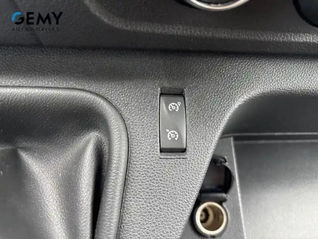 Renault Master fgn trac f3500 l3h3 blue dci 135 — photo 27