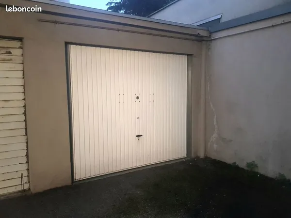 Loue box garage rue Mallifaud Grenoble