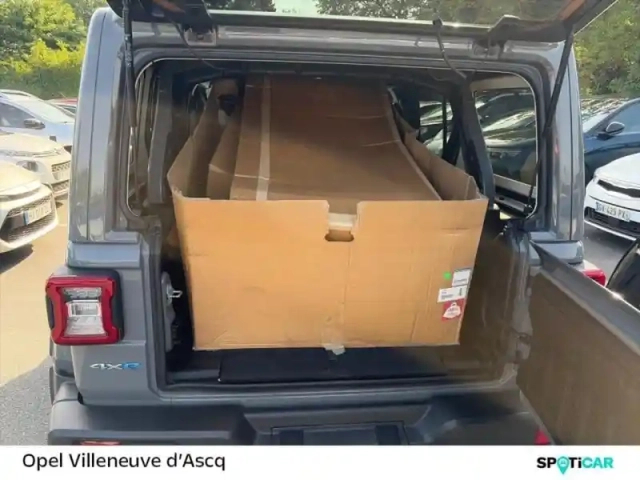 Jeep Wrangler unlimited 2.0 t 380ch 4xe overland command-trac my23 — photo 6