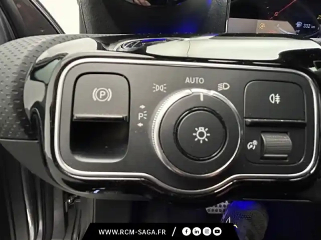 Mercedes Classe A 200 d amg line — photo 17