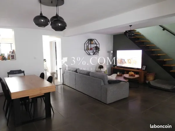 Maison 6 pièces 101 m²