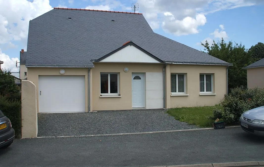 Photo 1