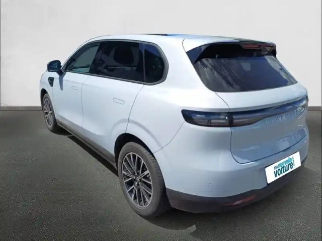 Leapmotor B10 bev 67.1 kwh - 160 kw — photo 7