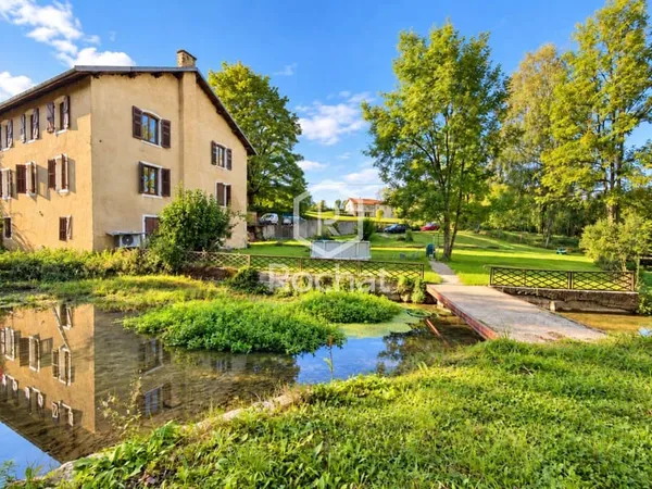 Maison 5 pièces 151 m²
