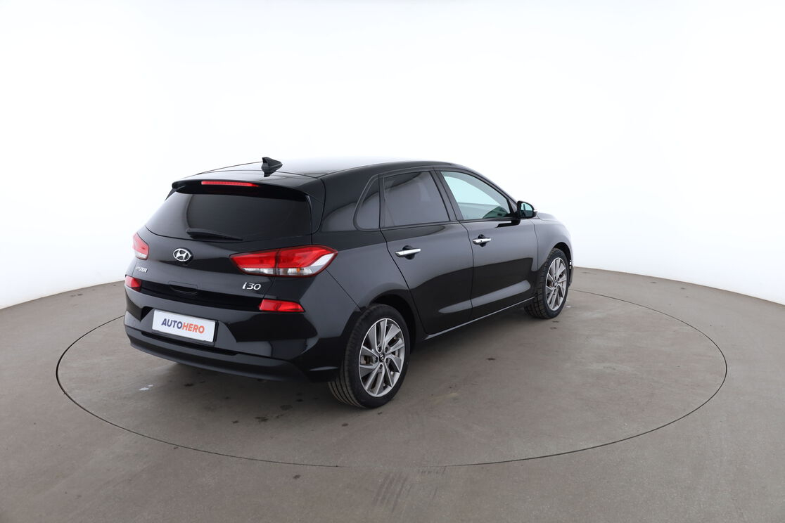 Hyundai i30 1.0 T-GDi Edition 1 — photo 5