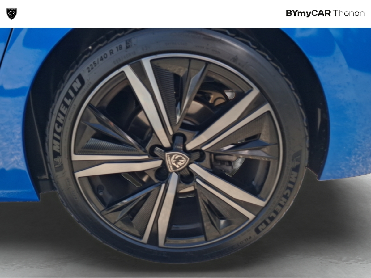 Peugeot 308 PureTech 130ch S&amp;S EAT8 — photo 15