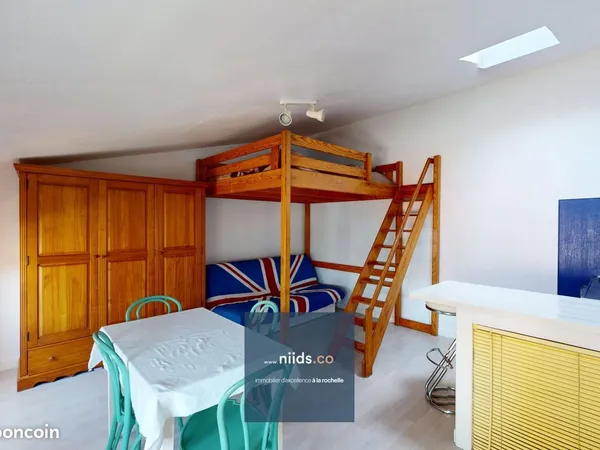 Studio 1 pièce 22 m²
