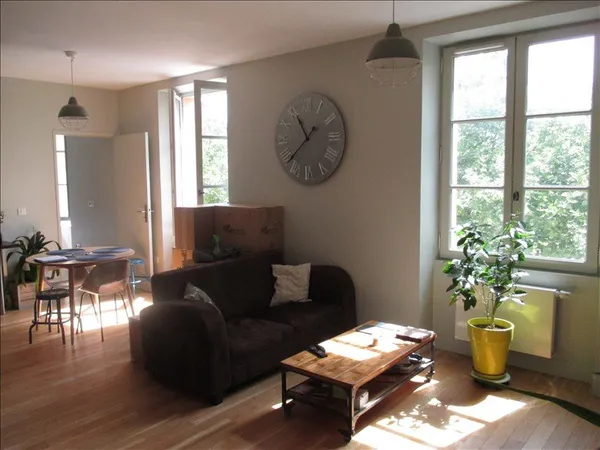VERSAILLES NOTER DAME