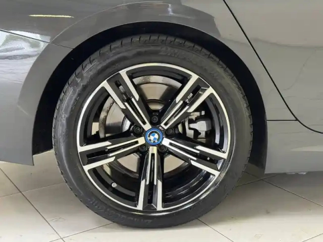 Bmw Serie 3 touring 330e 292 ch bva8 — photo 9