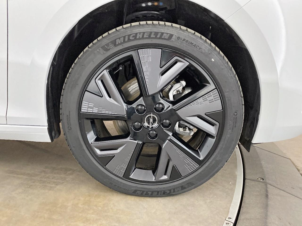 Opel Astra electrique 156 ch & batterie 54 kwh gs — photo 11