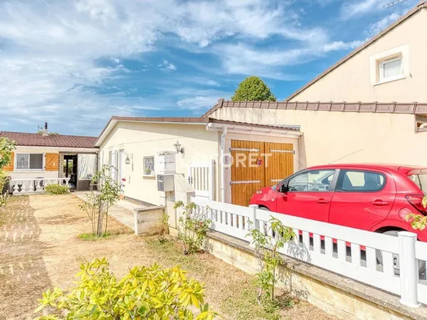 Maison de plain-pied 5 pièces 76 m²