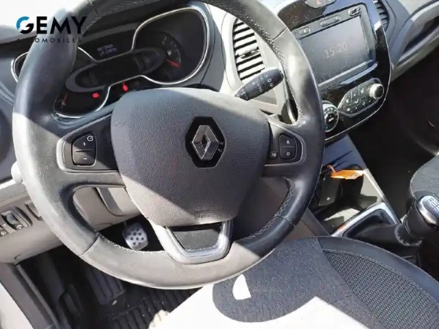 Renault Captur tce 130 fap — photo 13