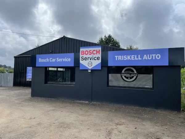 Local professionnel 3 pièces 422 m²