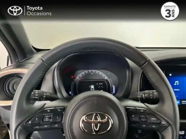 Toyota Aygo X 1.0 vvt-i 72ch design my24 — photo 13