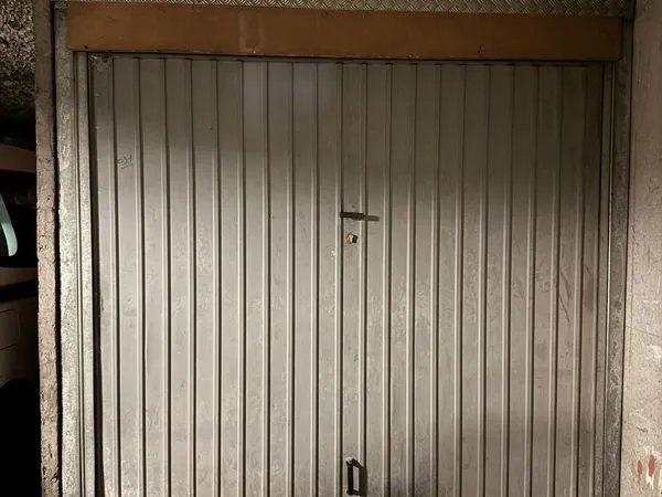 Parking/Box