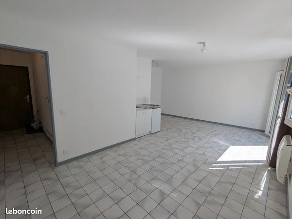Appartement T1 bis 34m² refait à neuf