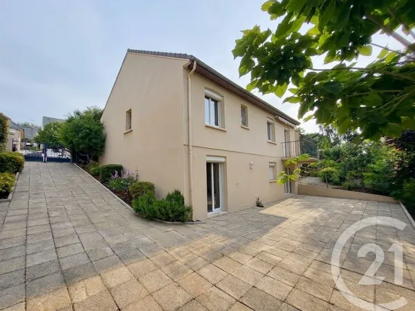 Maison 6 pièces 130 m²