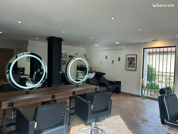 Salon De Coiffure, esthétique ,boutique,