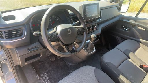 Renault Trafic VU 2.0 dCi 150 EDC7 - Red Edition Confort L1h1 – 2024 – 86545 km – Diesel – Boîte Automatique — photo 41