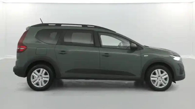 Dacia Jogger eco-g 100 5 places — photo 15