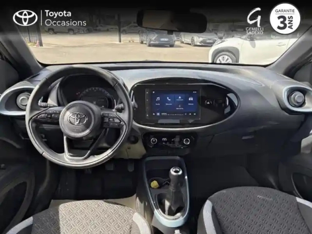 Toyota Aygo X 1.0 vvt-i 72ch design my24 — photo 8