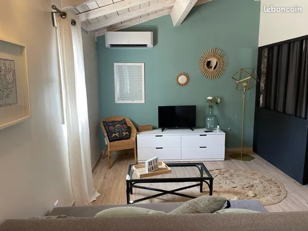 Petite maison meublée en campagne