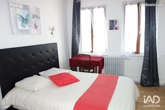 Local 900 m² LE MANS