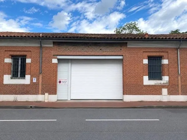 Bureau 397 m²