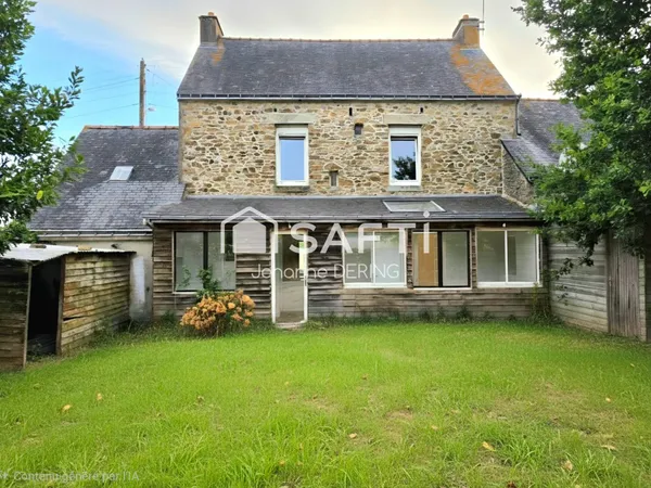 Belle maison en pierre, à pieds des commodités