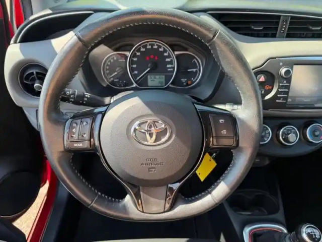 Toyota Yaris 1.5 dual-vvt-ie 110 france — photo 20