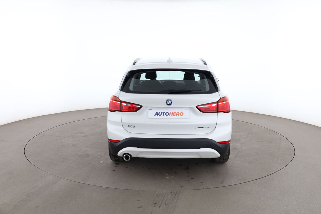 BMW X1 xDrive25e Business Design BVA6 — photo 4