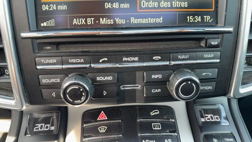 Porsche Cayenne 4.2 TD V8 382 4X4 Tiptronic 8 - S – 2013 – 149184 km – Diesel – Boîte Automatique — photo 12
