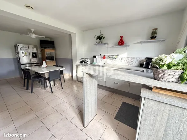 Maison 7 pièces 120 m²