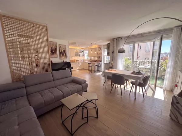 Appartement 4 pièces 103 m²