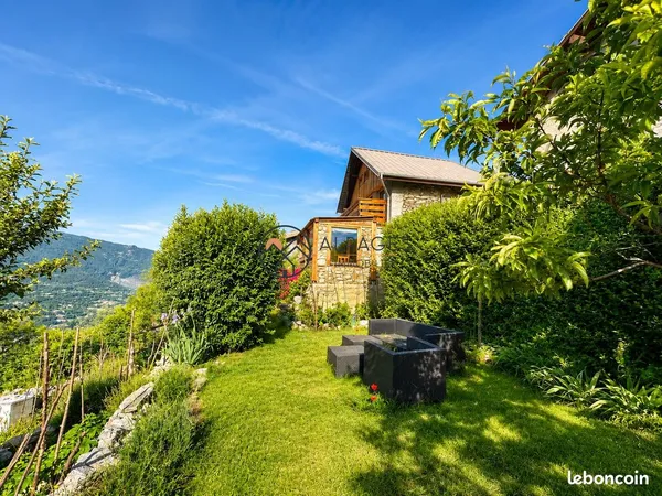 Maison 3 pièces 119 m²
