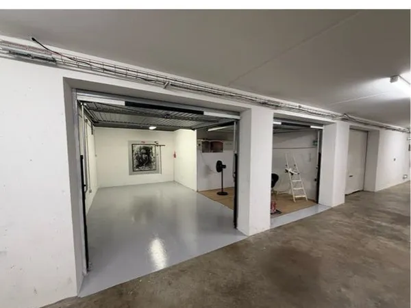 Garages double box