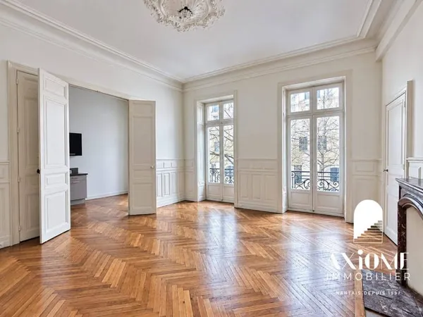 Appartement 3 pièces 97 m²