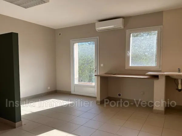 Local commercial 21 m²