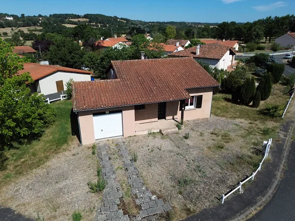 Maison 2 pièces 83 m²