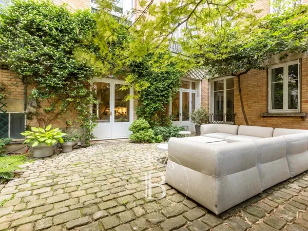 Le service location saisonnière de la maison BARNES vous présent