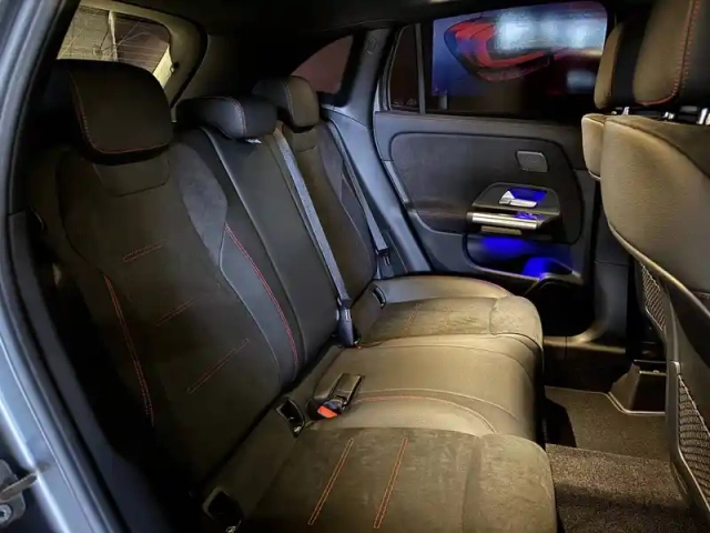 Mercedes Gla 250 e hybrid eq 8g-dct — photo 3