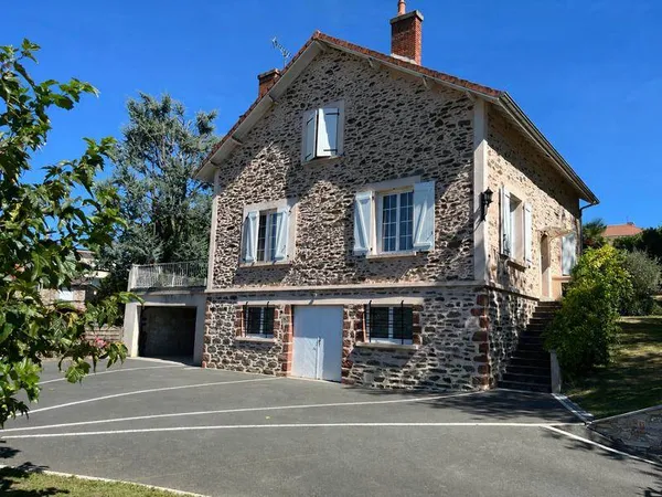 Maison 6 pièces 138 m²