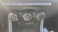Renault Captur 1.0 TCe 90ch Evolution — photo 17